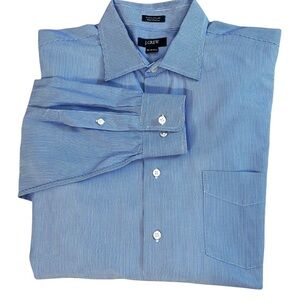 J.Crew Men’s Blue Pinstripe Dress Shirt Size XL
100% Cotton Wardrobe Staple